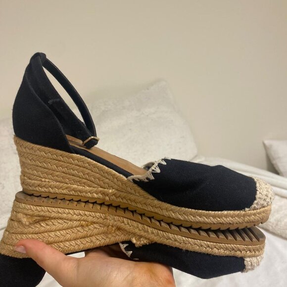 Black Heeled Espadrilles Size 7.5 - Picture 3 of 4